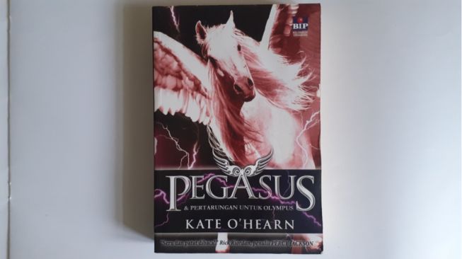 Ulasan Buku Pegasus dan Pertarungan untuk Olympus: Kisah Bangsa Nirad