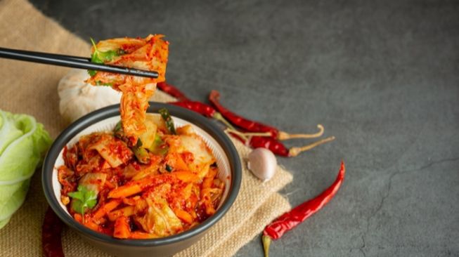 Tak Banyak Diketahui Orang, Ini 4 Manfaat Kimchi bagi Tubuh