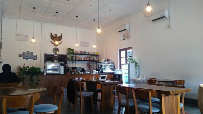 Gandhok Coffee: Tempat Nongkrong yang Tenang dan Homey di Yogyakarta