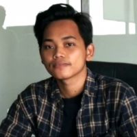 Mustain ..