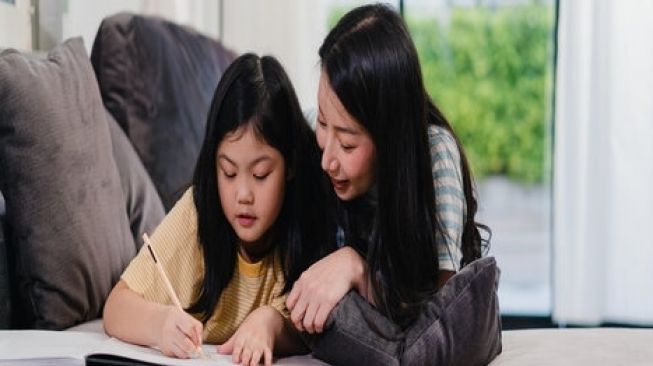 5 Kondisi Orangtua Memilih Homeschooling untuk Anaknya