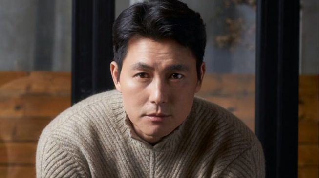 Aktor Korea Selatan Jung Woo Sung Beri Donasi untuk Membantu Pengungsi Afghanistan